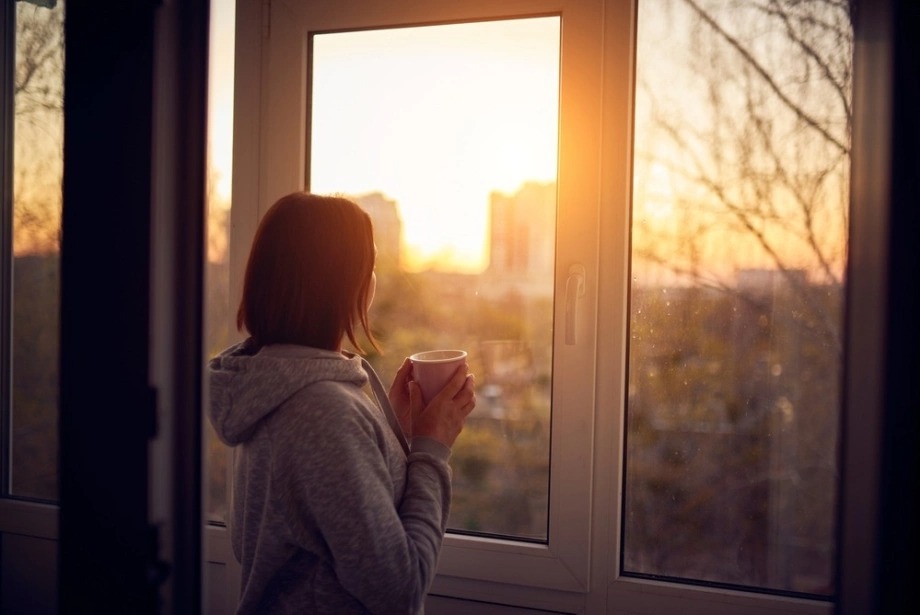 Chia Sẻ Cảm Giác Cô Đơn: Làm Thế Nào Để Vượt Qua Và Tìm Lại Hạnh Phúc?