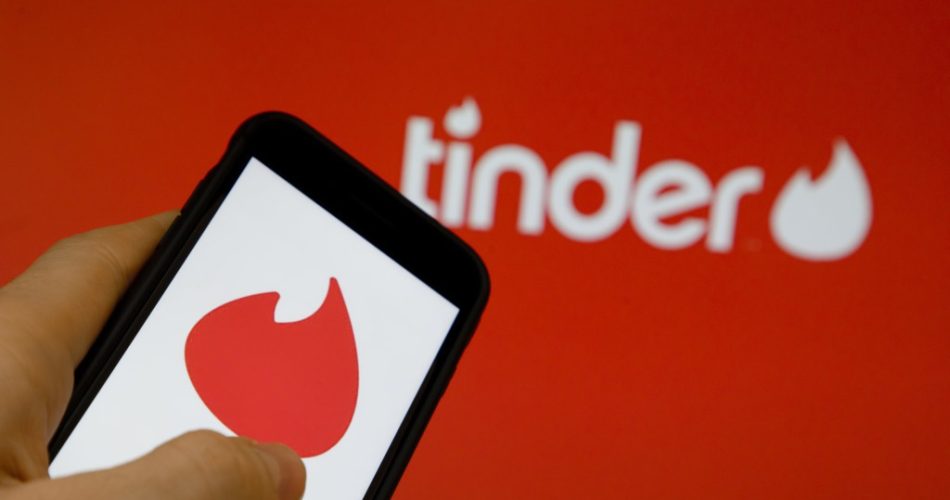 Tinder là gì? App hẹn hò online Tinder có gì nổi bật?